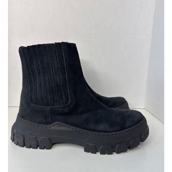 BOEMOS Suede platform pull on back boots size 37 - Picture 2 of 14